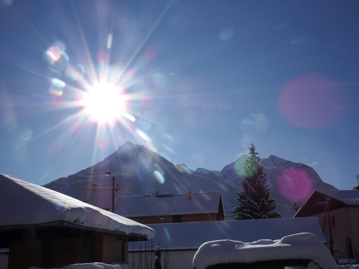 Le Bacchu Ber Bed and Breakfast Briançon Buitenkant foto