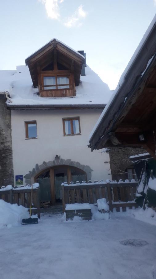 Le Bacchu Ber Bed and Breakfast Briançon Buitenkant foto