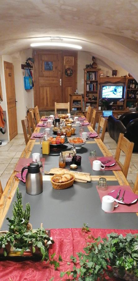 Le Bacchu Ber Bed and Breakfast Briançon Buitenkant foto