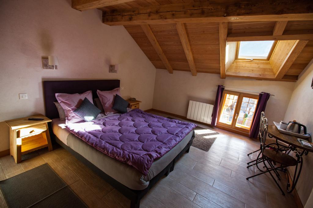 Le Bacchu Ber Bed and Breakfast Briançon Buitenkant foto