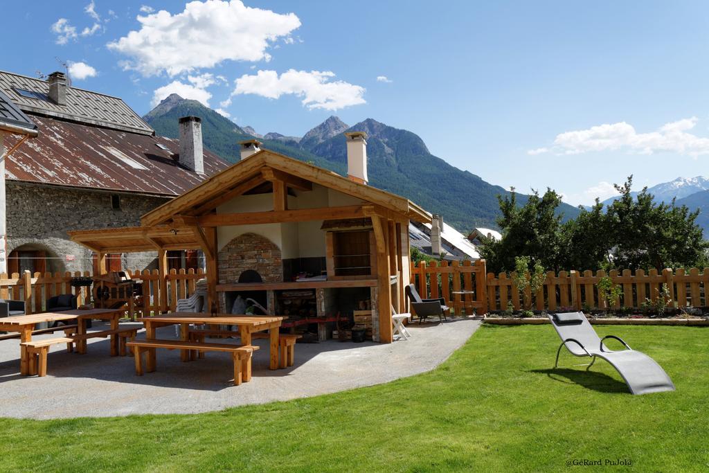 Le Bacchu Ber Bed and Breakfast Briançon Buitenkant foto